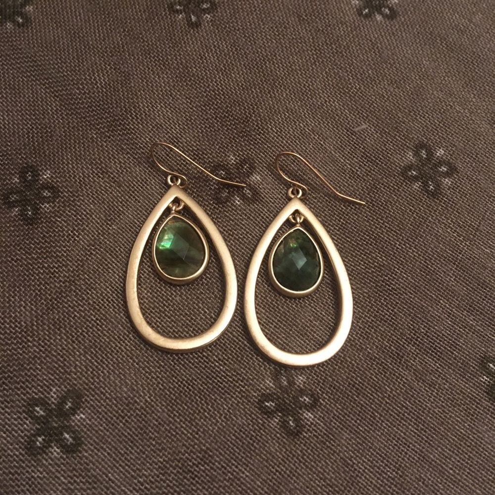 Vintage Gold Tone and Green Teardrop Dangle Earrings